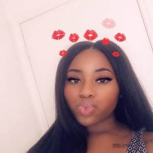 Meet your Posher, Chrissy